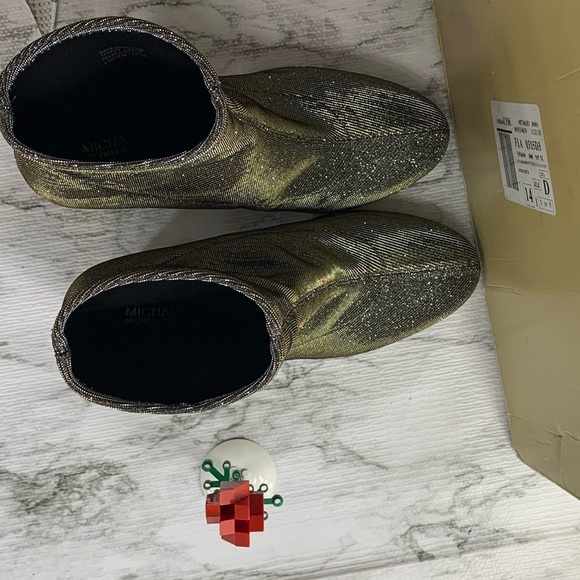 Michael Michael Kors Mandy Glitter Stretch Knit - Picture 8 of 12